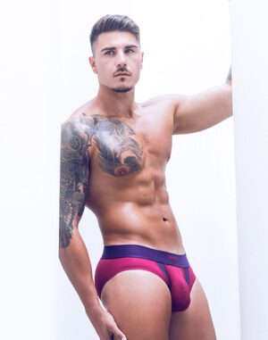 CRONUS BRIEF-beet red or white