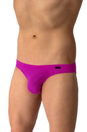 1-09951-RED 2607 Brazilbrief<span> - </span>MAGENTA, L